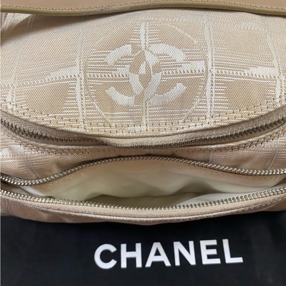 🆕 Chanel cc " new travel line" collection, Vanity Bag👜 - Picture 15 of 15